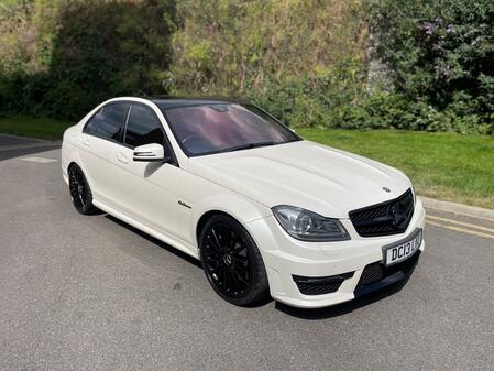 MERCEDES-BENZ C CLASS 6.3 C63 V8 AMG